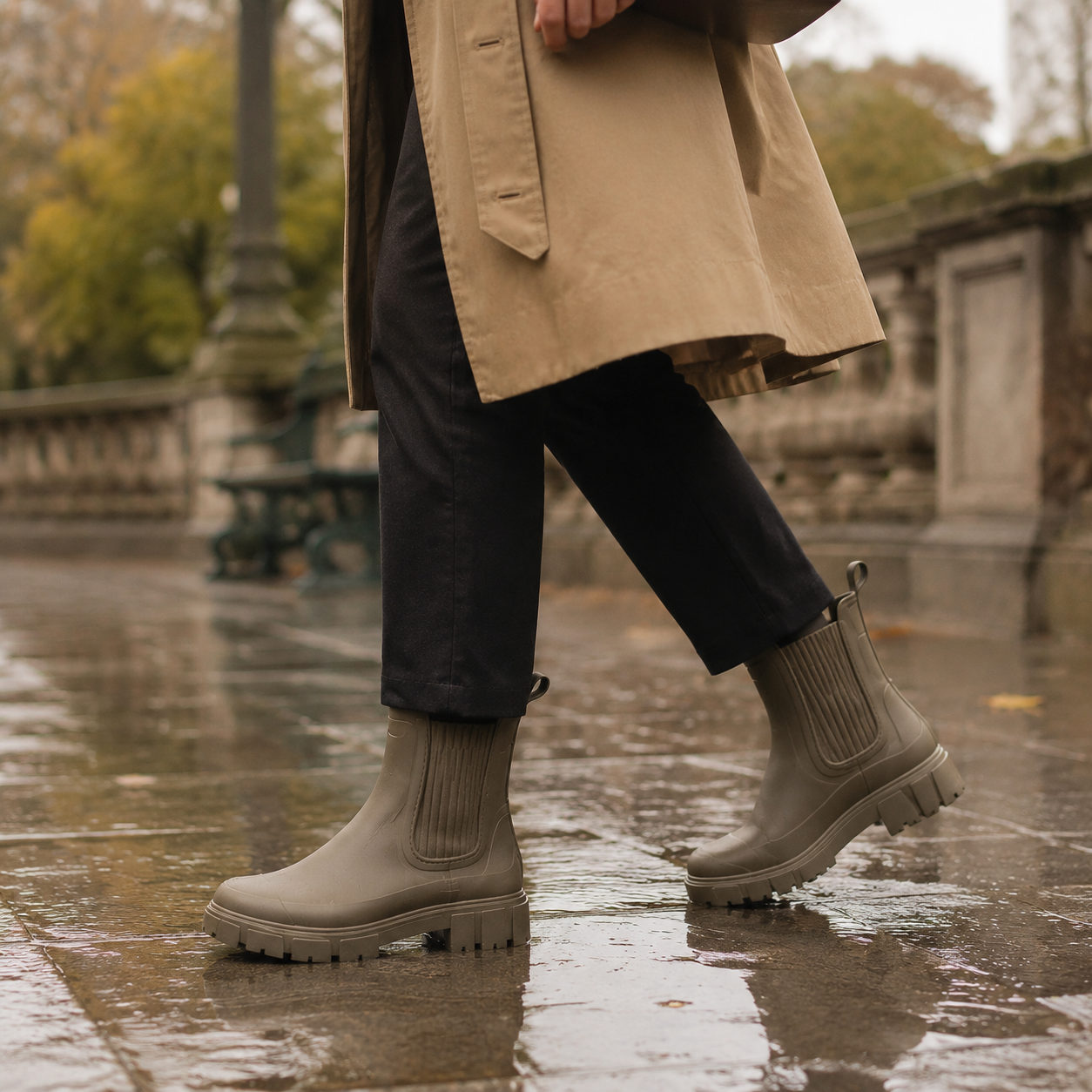 Bottines imperméables UMA RIVE kaki portées en ville